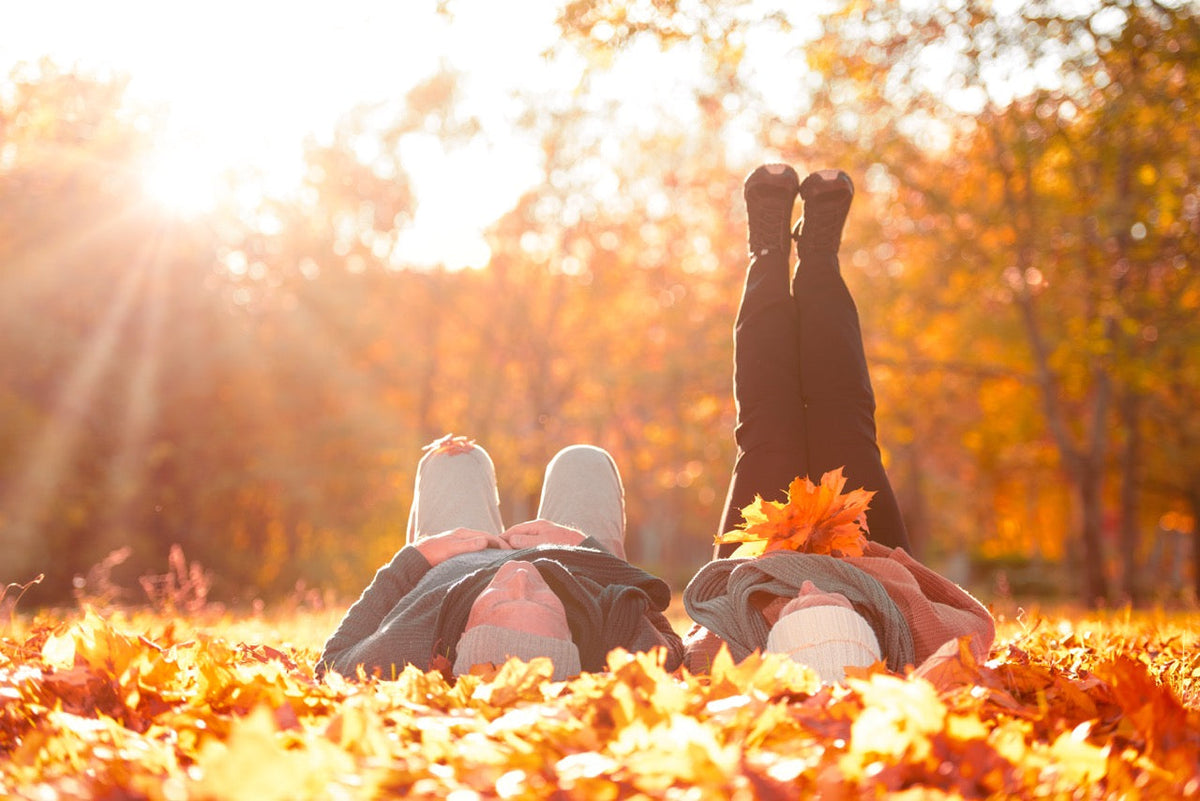 Vom Sommer in den Herbst: So stärken Sie Haut & Gelenke für die kühlere Jahreszeit