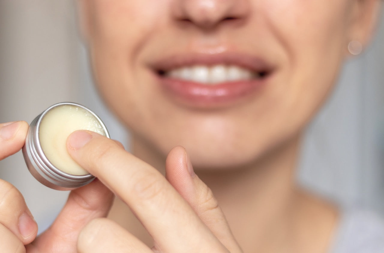 Lippenpflege im Winter – so bleiben deine Lippen weich und geschützt