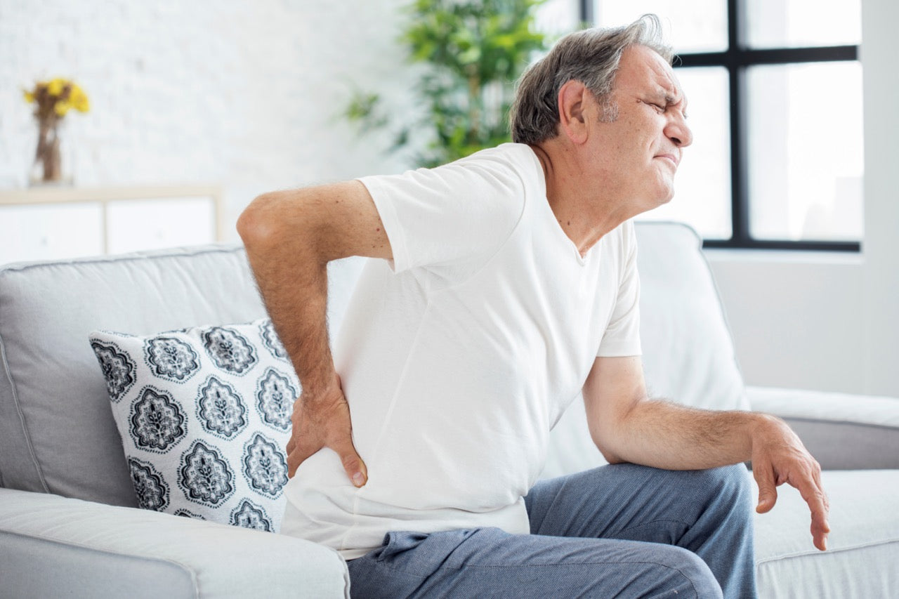 ALMIVITAL Nacken- Schulter- Rücken Salbe mit 10 % Beinwell, Hyaluron und 5% Teufelskralle – 500 ml